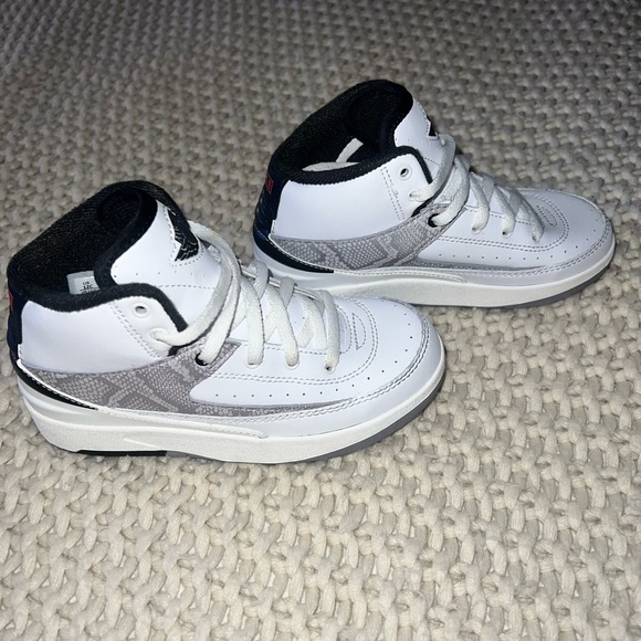 Jordan 2s (ps) - Picture 6 of 6